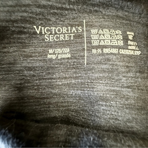 Victoria’s Secret Leggings Size M - Picture 3 of 3